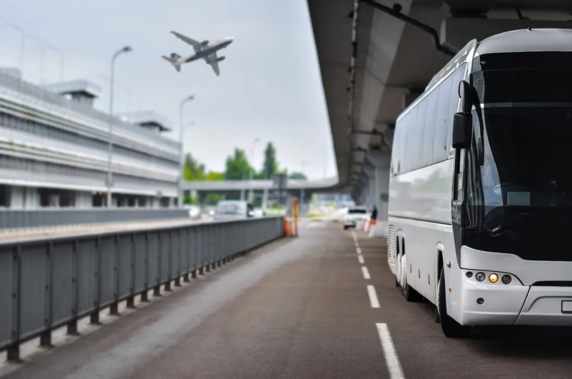 Airport Shuttle: Europaweiter Shuttle Service für Flughafen-Transfers