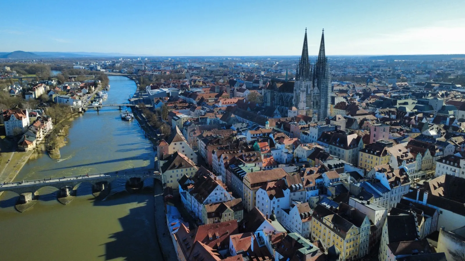 Bus mieten in Regensburg – Regensburg