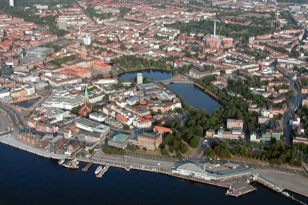 Bus mieten in Kiel
