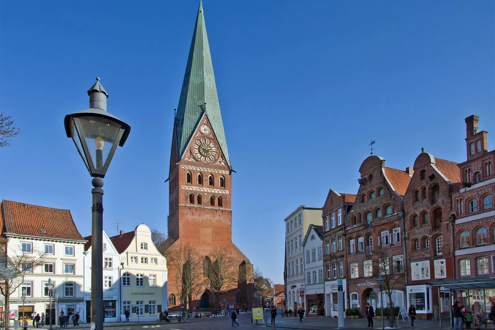Bus mieten in Lüneburg